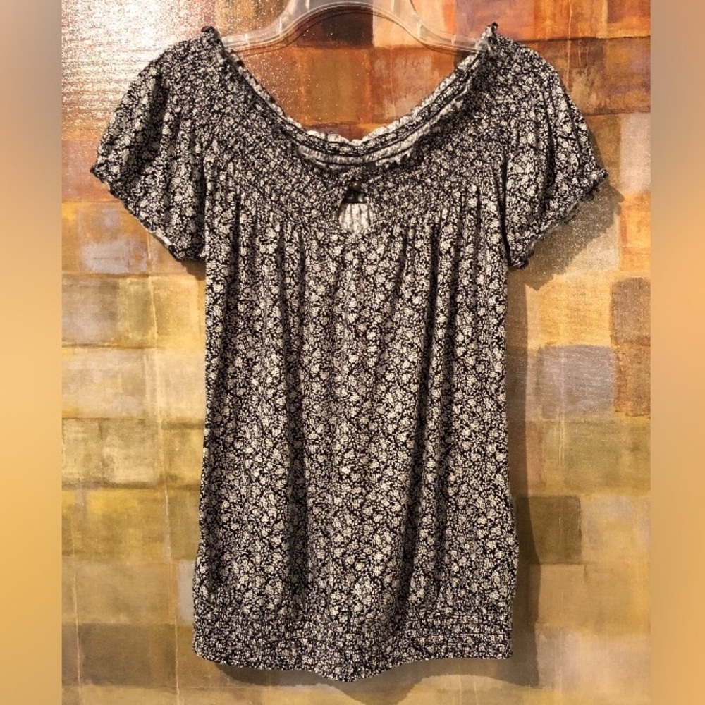 LUCKY BRAND Black & White Peasant Style Top MINT